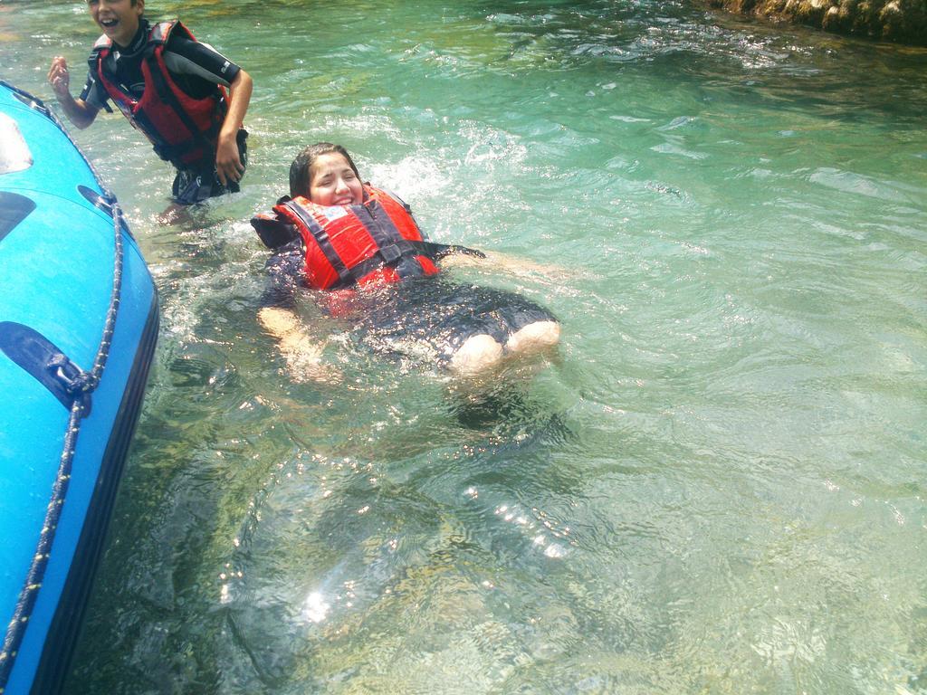 Rafting Camp Tara Center Tri Vodenice Bastasi Екстер'єр фото