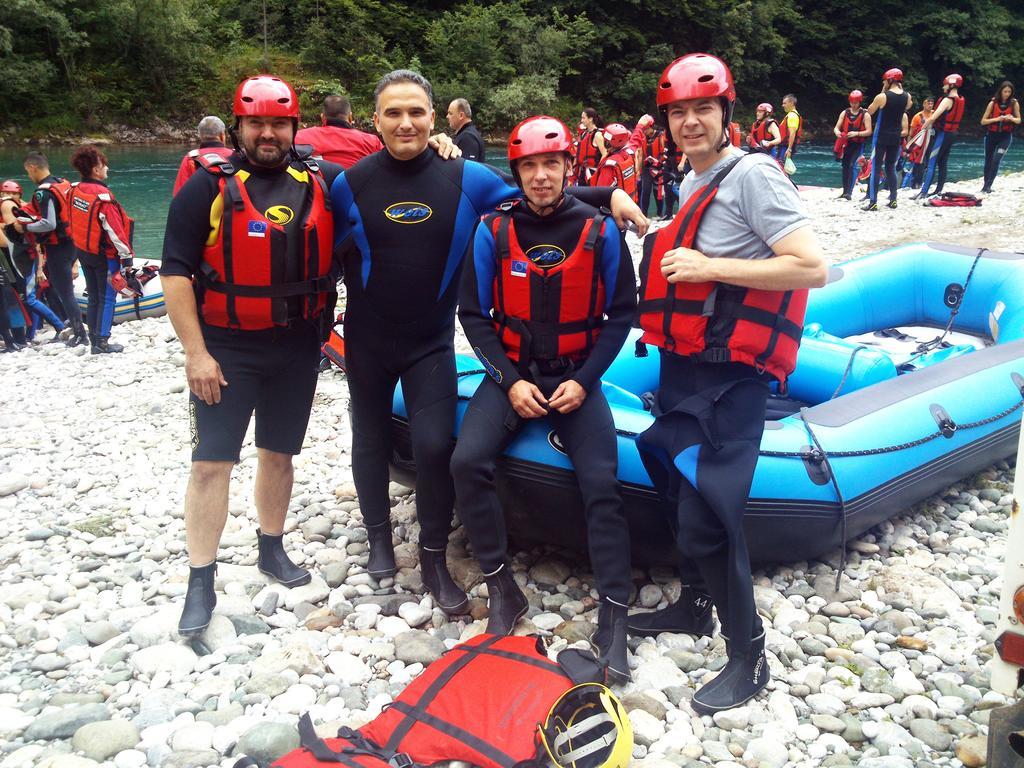 Rafting Camp Tara Center Tri Vodenice Bastasi Екстер'єр фото
